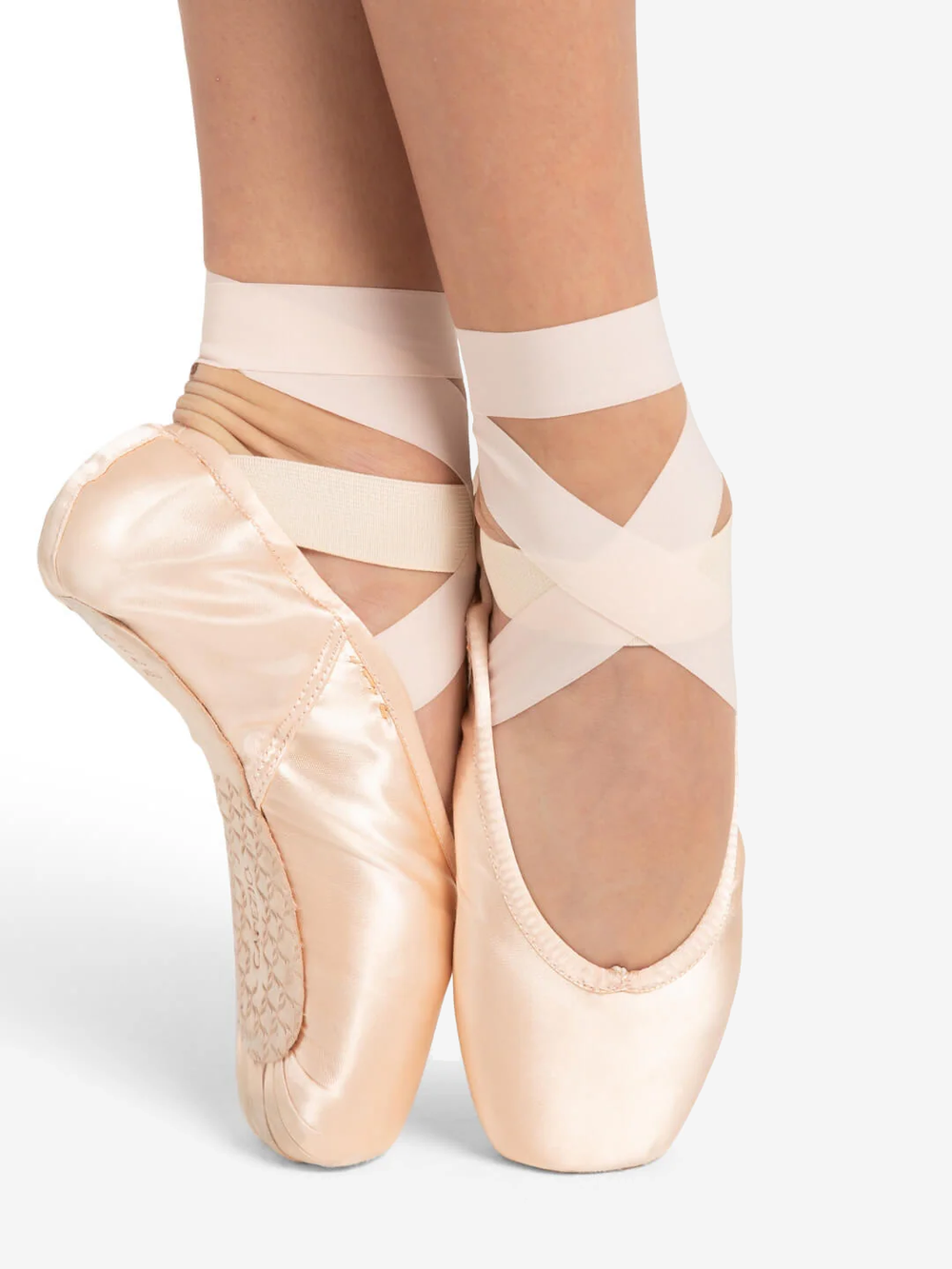 Ava Pointe Shoe